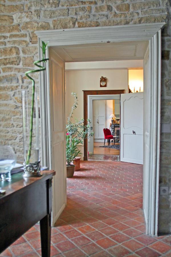 Le Tabellion Bed and Breakfast Noyers-sur-Serein Εξωτερικό φωτογραφία